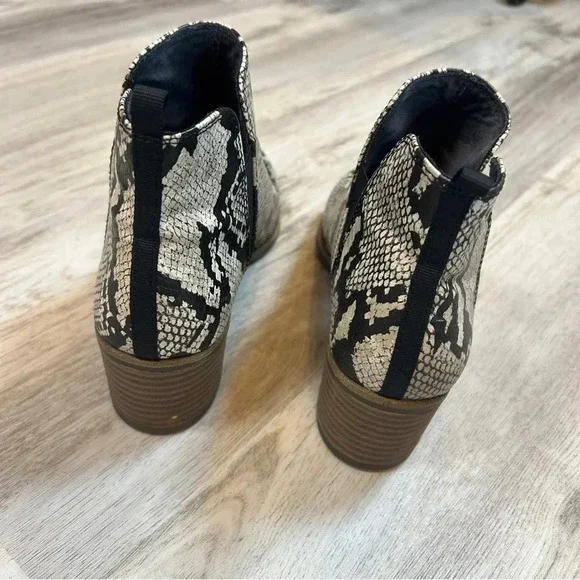 Dr. Scholl’s Snakeskin Print Slip-On Heeled Comfort Boot Women’s Size 8.5 | EUC - Picture 6 of 7